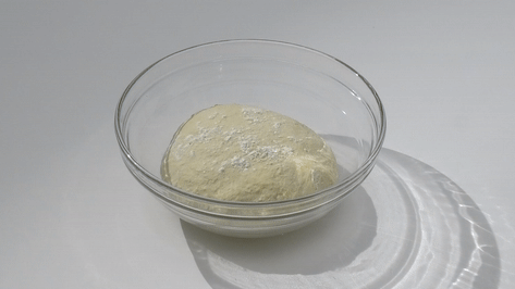Animation of dough rising.