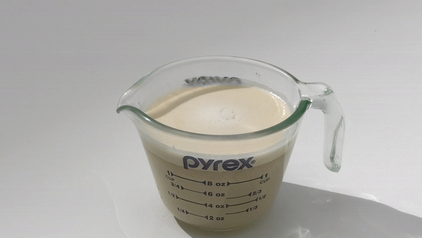 Animation of yeast, water and sugar rising.